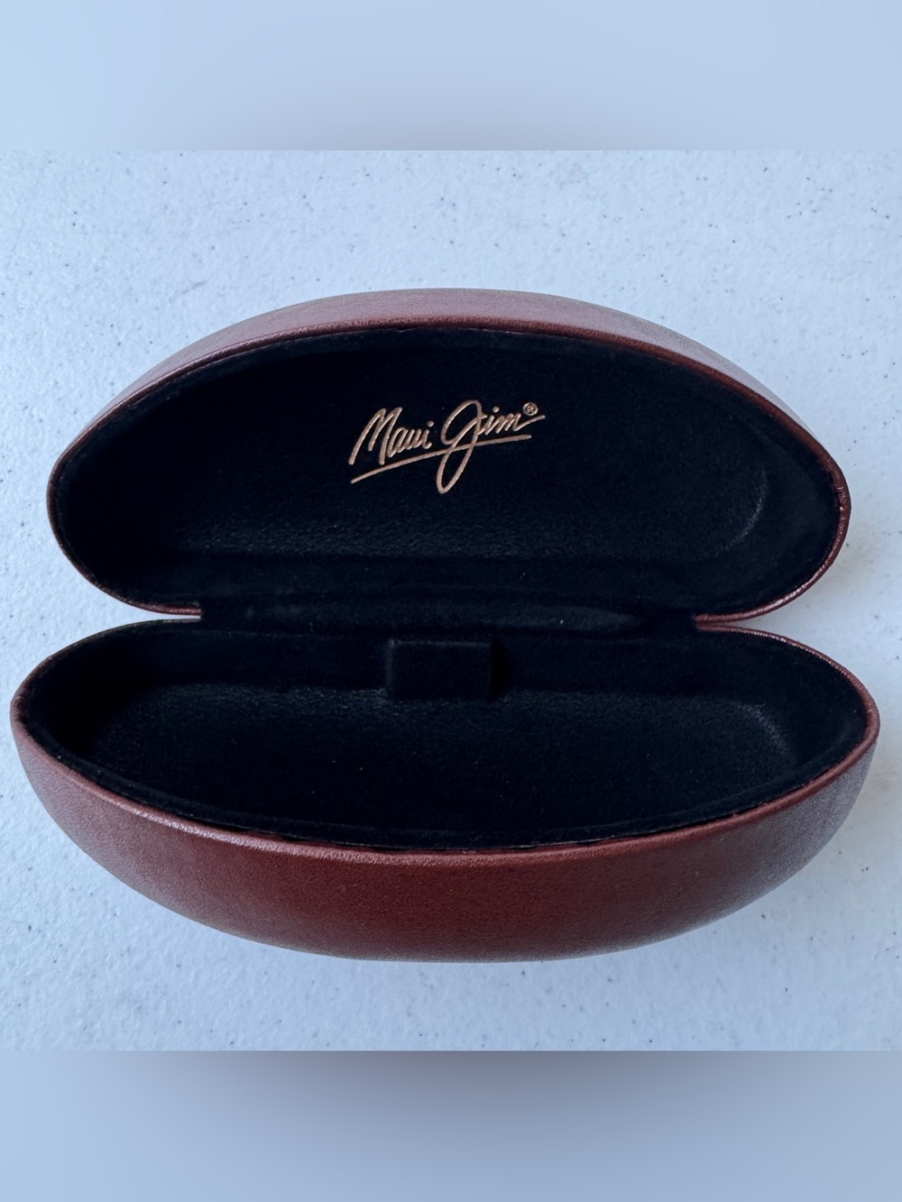 Maui Jim Sunglass Case Hard Clam Shell Brown